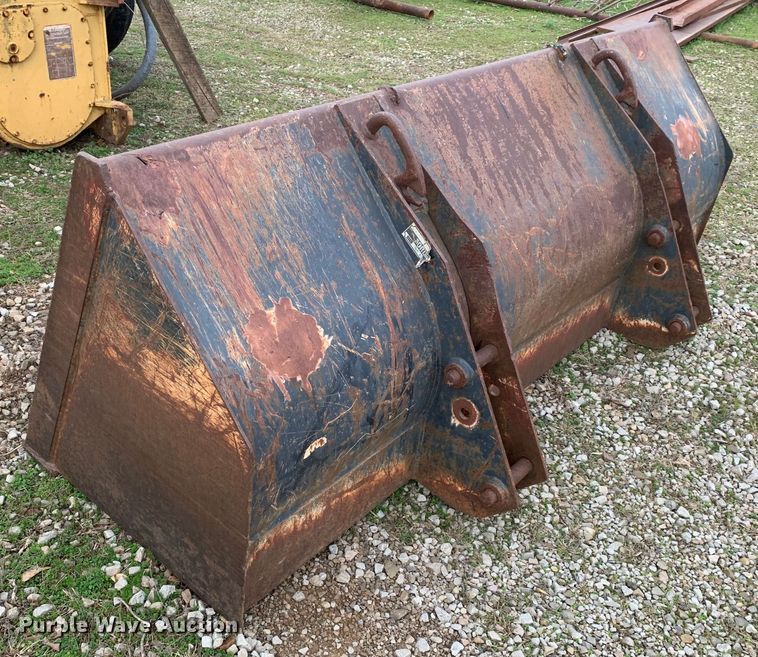 image for item LI9107 New Holland 445D  landscape tractor