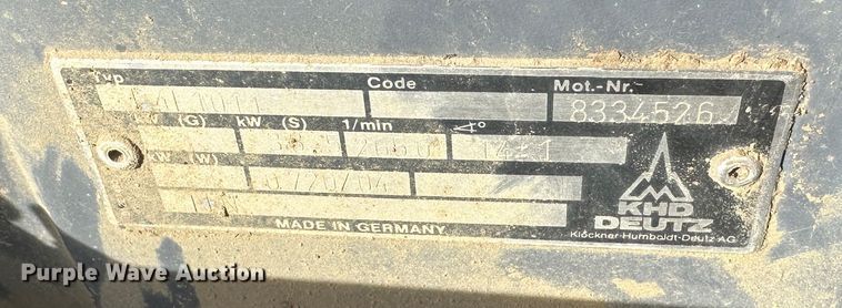 image for item LN9069 Bomag BW142  single drum roller