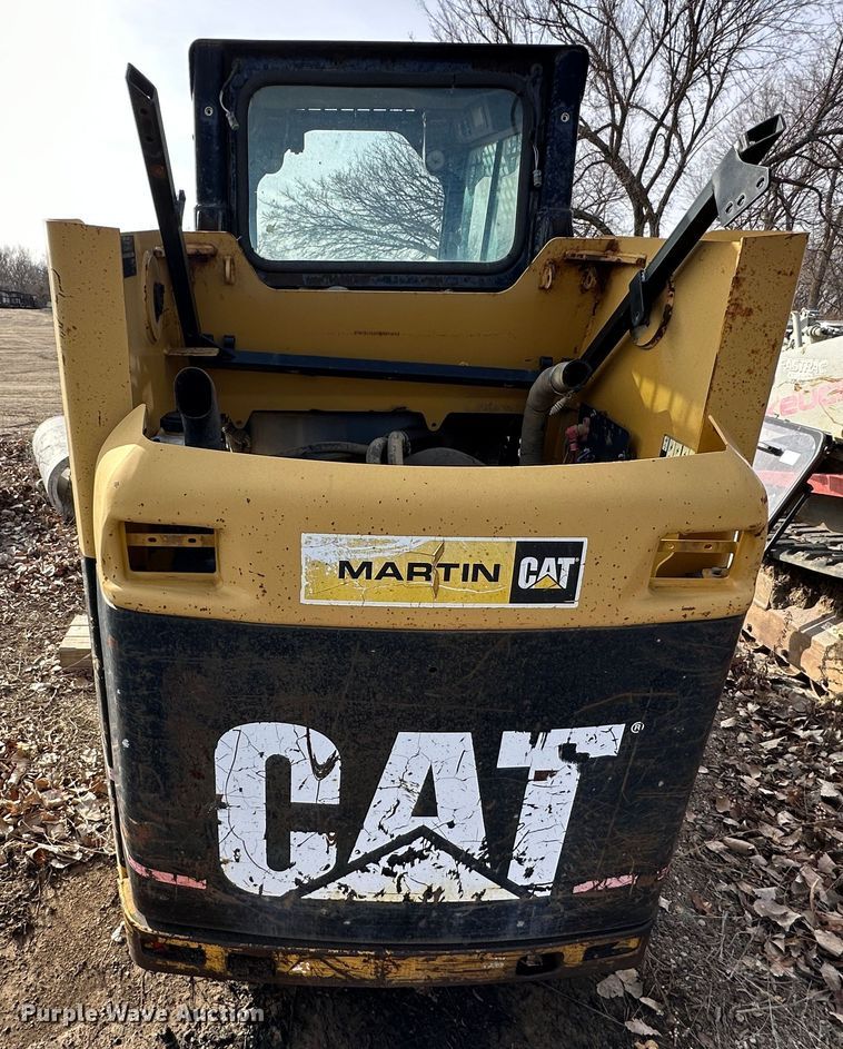 image for item LN9070 2006 Caterpillar 236B  skid steer loader