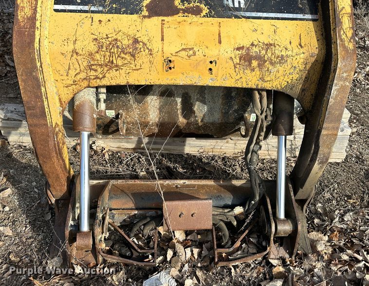 image for item LN9070 2006 Caterpillar 236B  skid steer loader