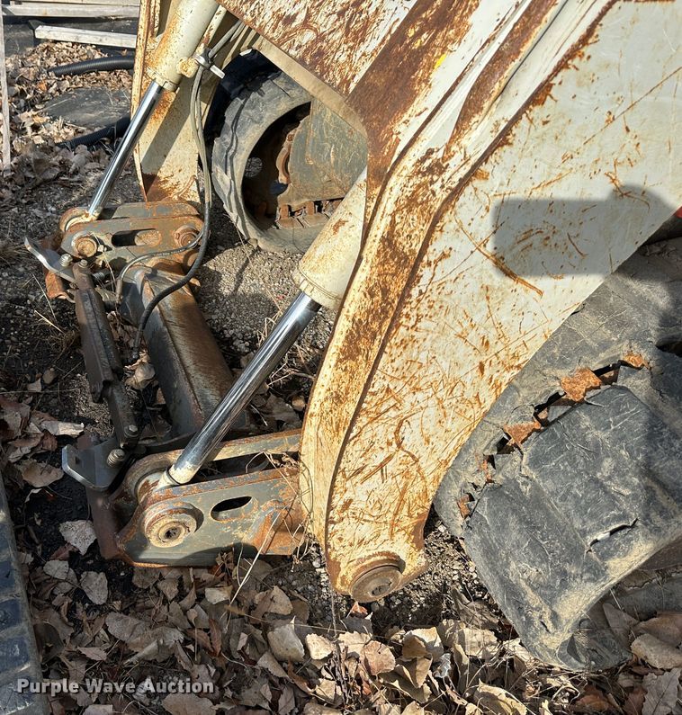 image for item LN9071 2010 Takeuchi TL250  tracked skid steer loader