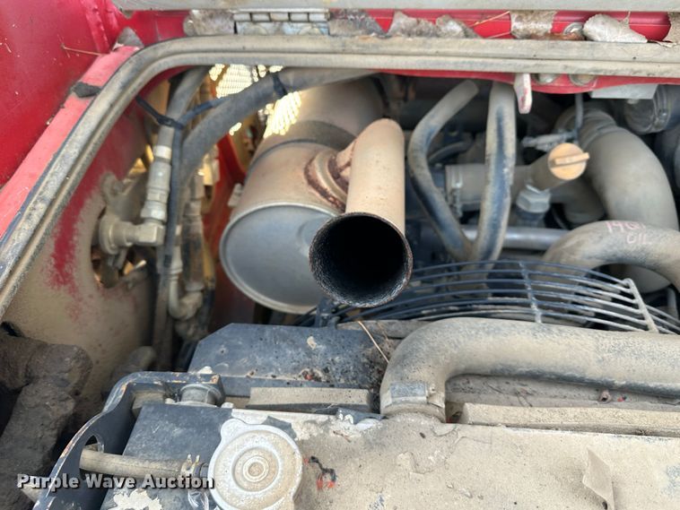 image for item LN9071 2010 Takeuchi TL250  tracked skid steer loader