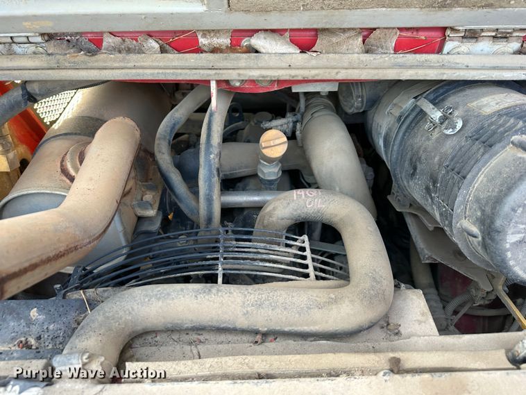 image for item LN9071 2010 Takeuchi TL250  tracked skid steer loader