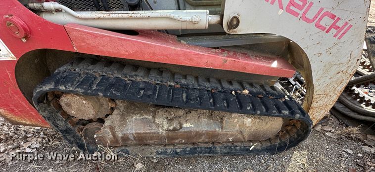 image for item LN9071 2010 Takeuchi TL250  tracked skid steer loader