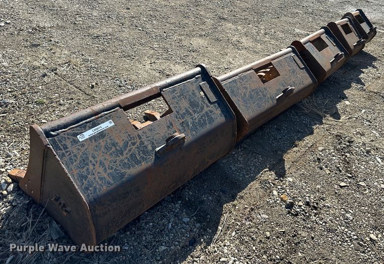 image for item LN9074 (5) excavator Buckets