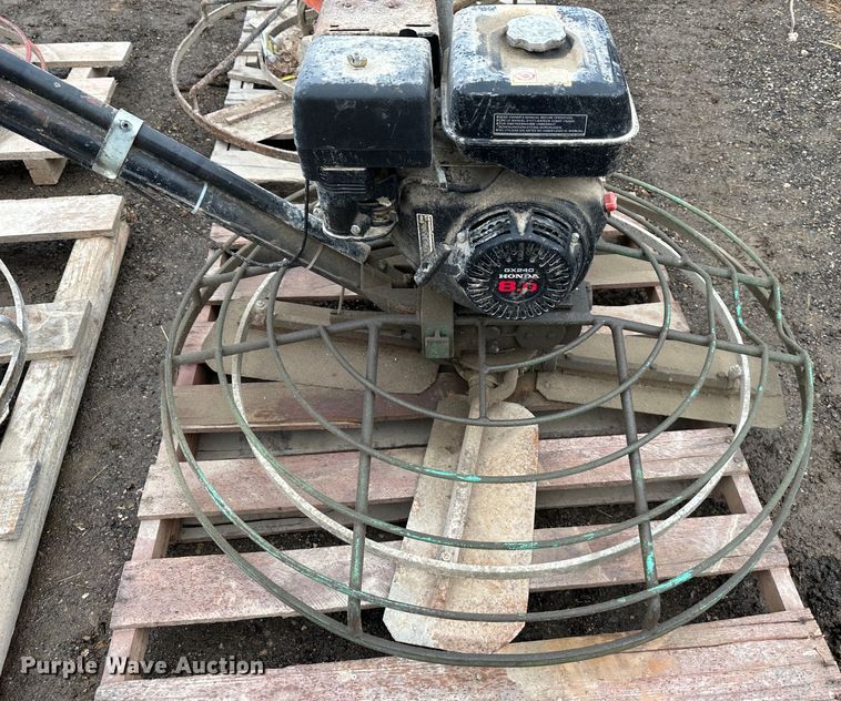 image for item LN9107 (4) power trowels