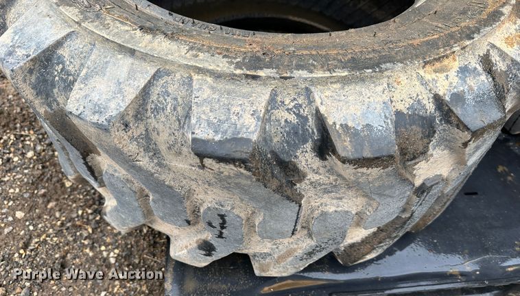 image for item LN9108 (4) Case 12-16.5 skid steer tires and wheels