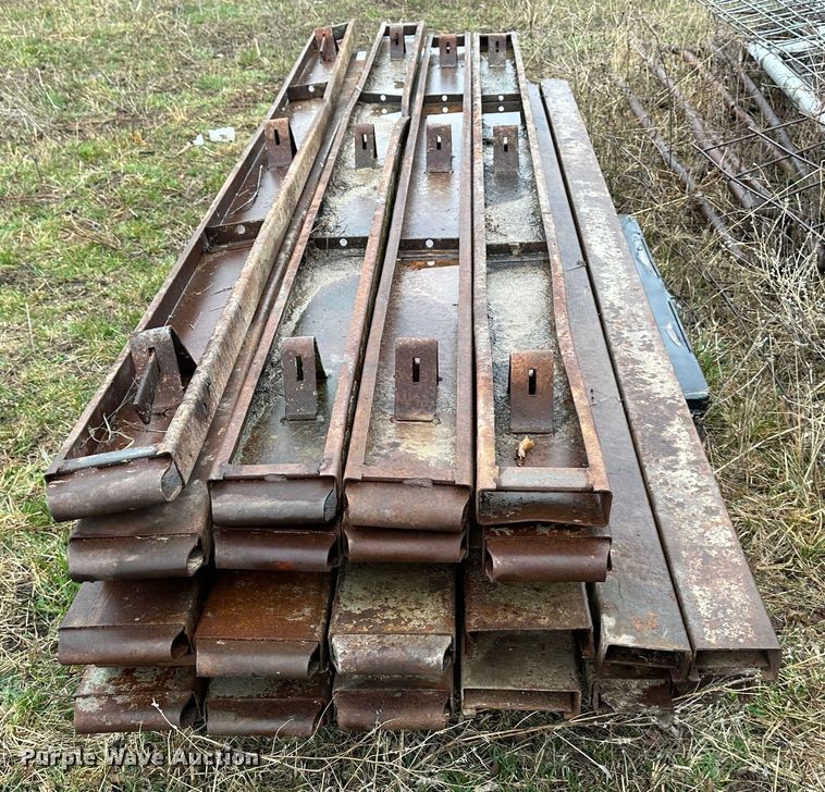 image for item LN9111 (36) concrete forms