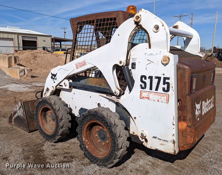 image for item LP9213 2006 Bobcat S175  skid steer loader