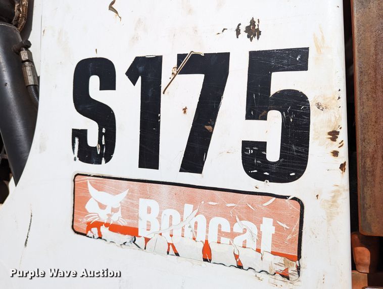 image for item LP9213 2006 Bobcat S175  skid steer loader