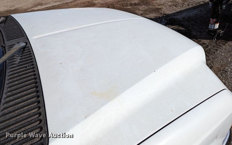 image for item LP9215 2001 Ford F550 Super Duty  bucket truck