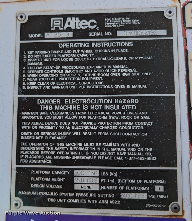 image for item LP9215 2001 Ford F550 Super Duty  bucket truck