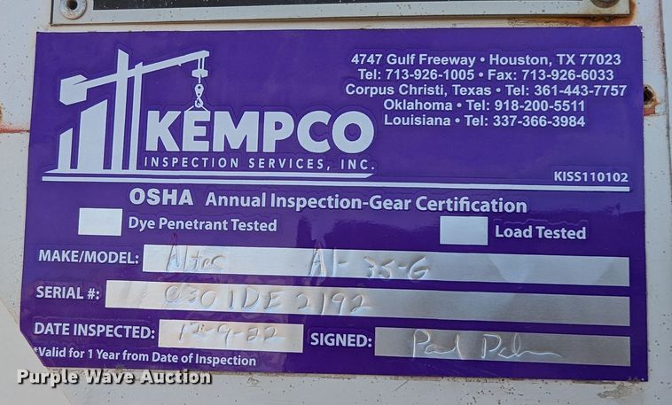 image for item LP9215 2001 Ford F550 Super Duty  bucket truck