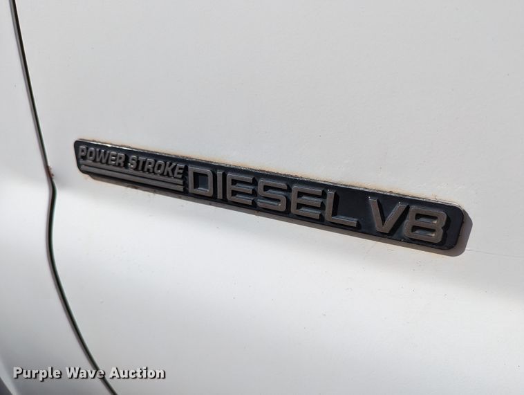 image for item LP9215 2001 Ford F550 Super Duty  bucket truck