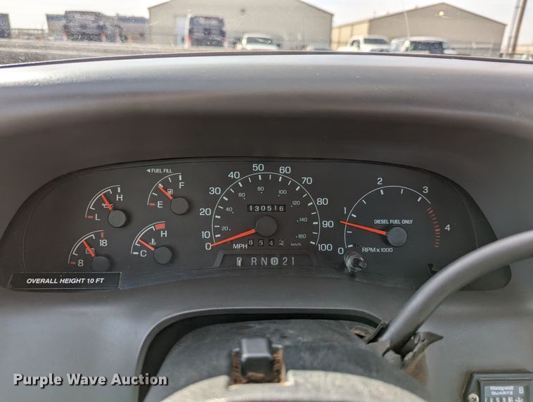 image for item LP9216 2000 Ford F350 Super Duty  bucket truck