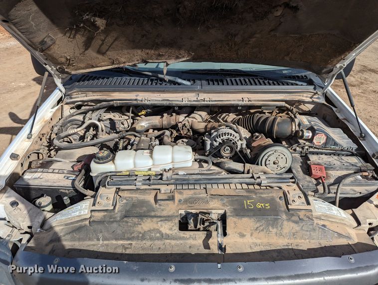 image for item LP9216 2000 Ford F350 Super Duty  bucket truck