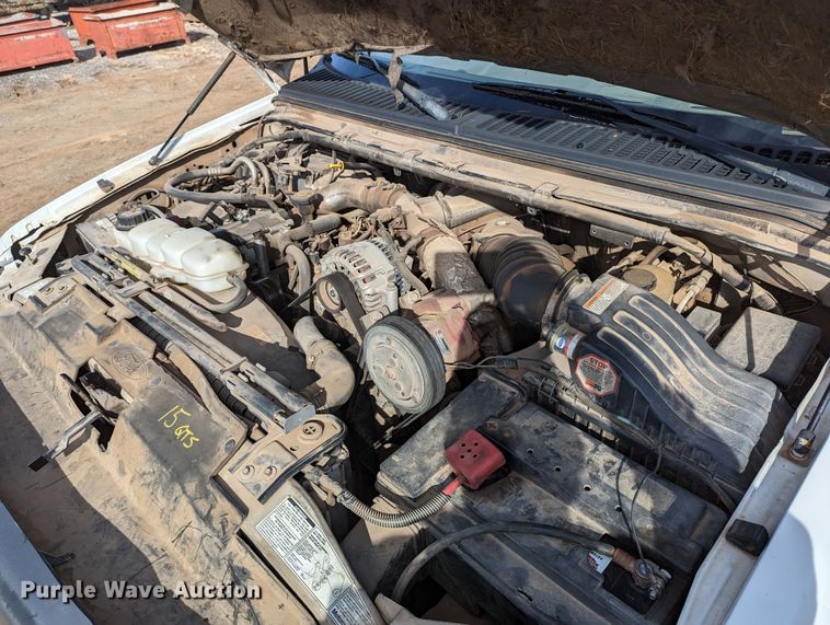 image for item LP9216 2000 Ford F350 Super Duty  bucket truck