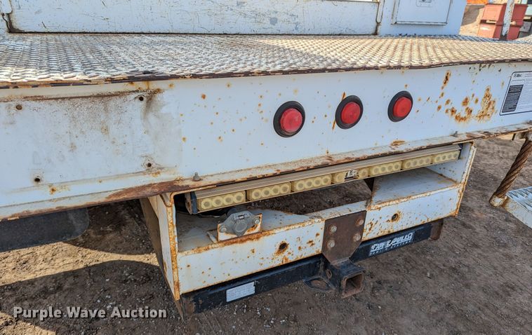 image for item LP9216 2000 Ford F350 Super Duty  bucket truck