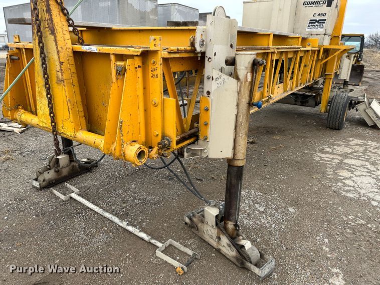 image for item LP9822 Gomaco C450  concrete cylinder finisher