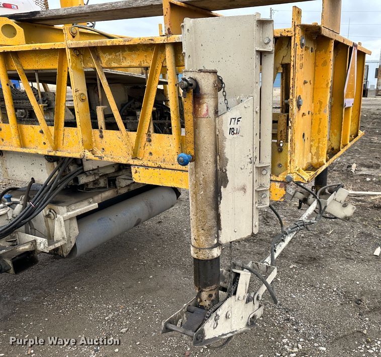 image for item LP9822 Gomaco C450  concrete cylinder finisher