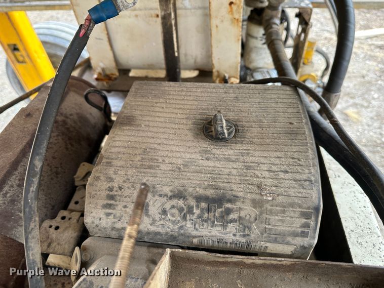 image for item LP9822 Gomaco C450  concrete cylinder finisher