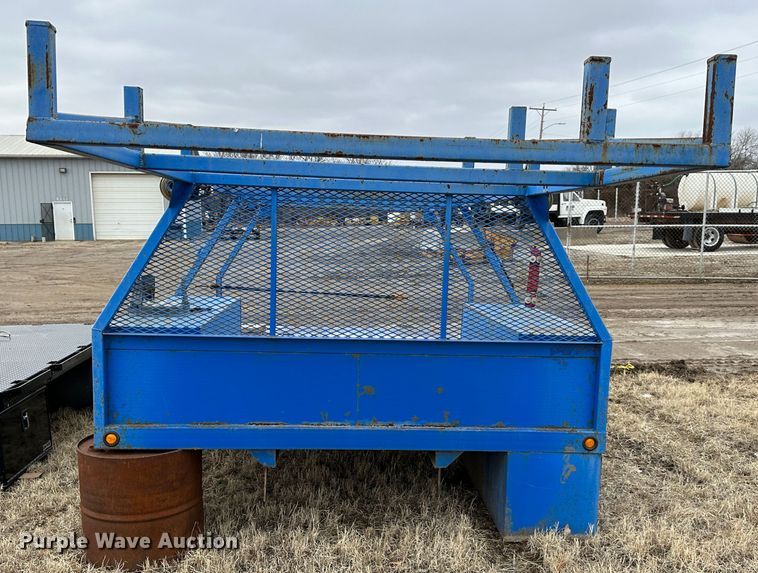 image for item LP9824 Flatbed