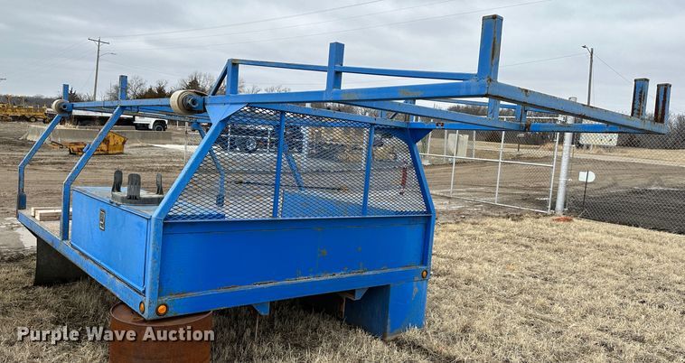 image for item LP9824 Flatbed