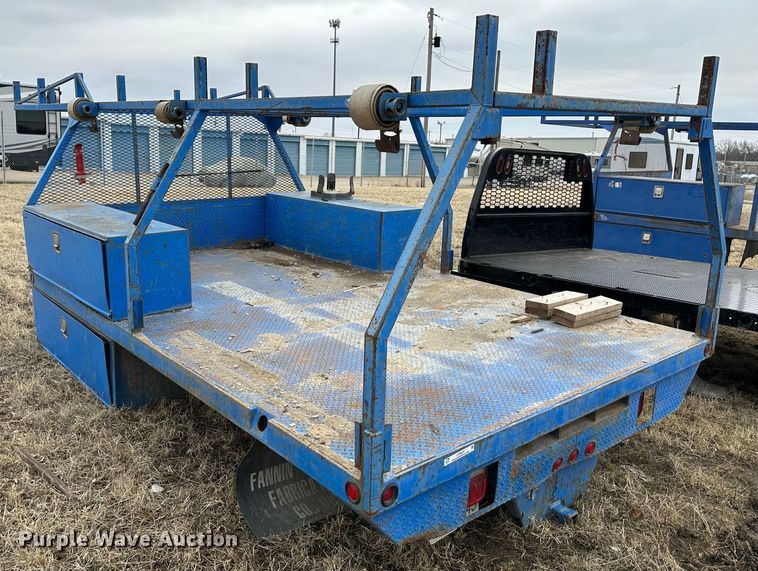 image for item LP9824 Flatbed