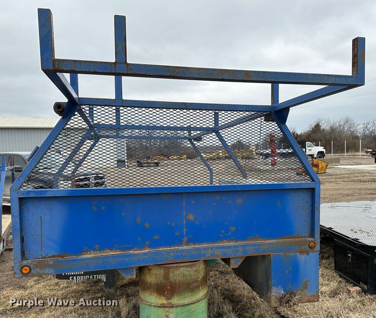 image for item LP9826 Flatbed