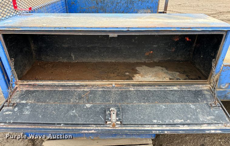 image for item LP9827 Flatbed