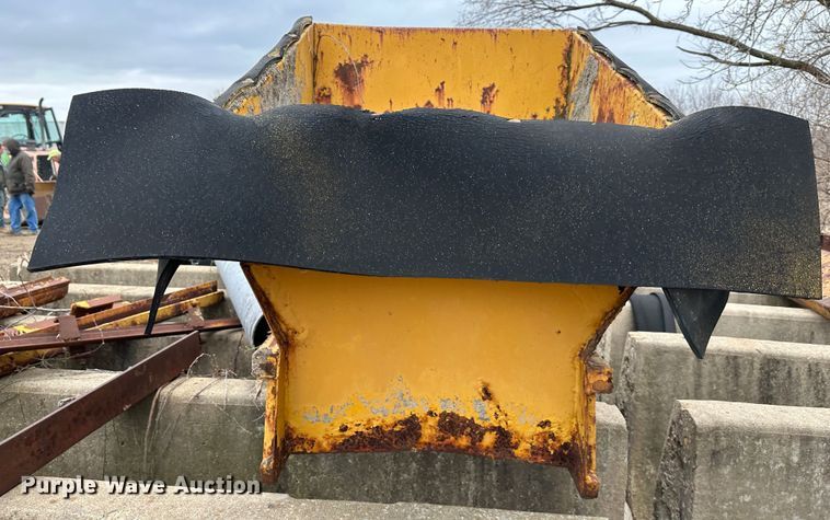 image for item LP9828 Gomaco GT6000-90  curb machine