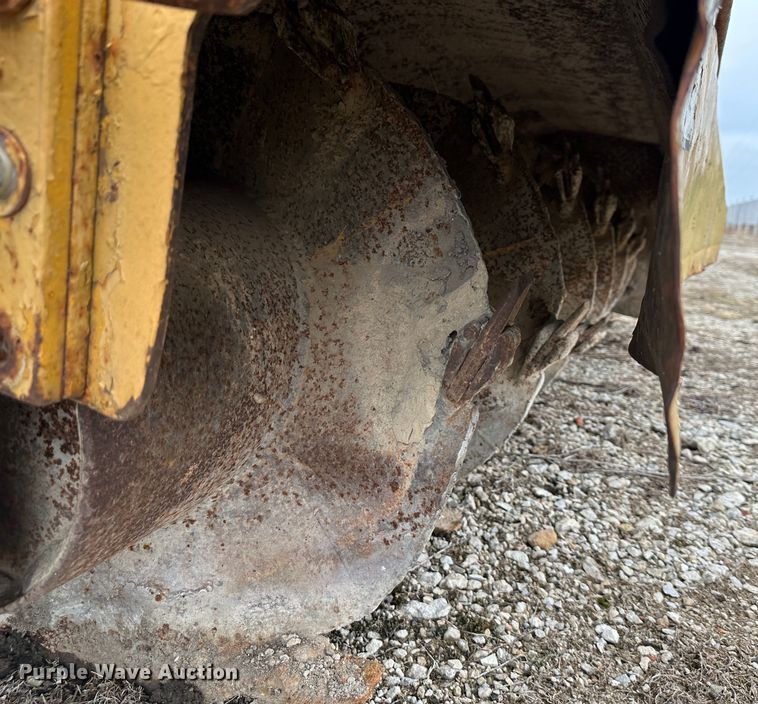 image for item LP9828 Gomaco GT6000-90  curb machine