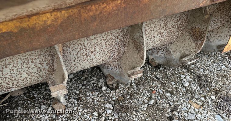 image for item LP9828 Gomaco GT6000-90  curb machine