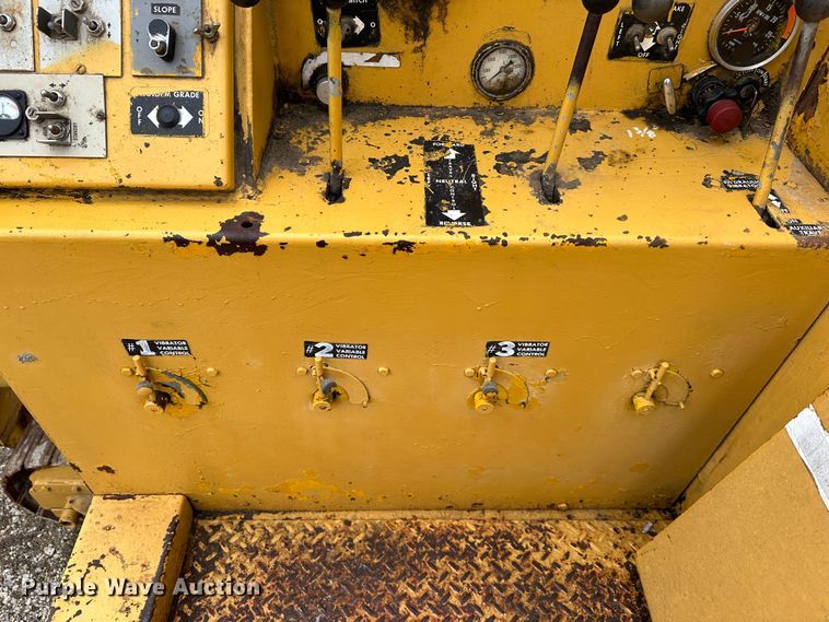 image for item LP9828 Gomaco GT6000-90  curb machine