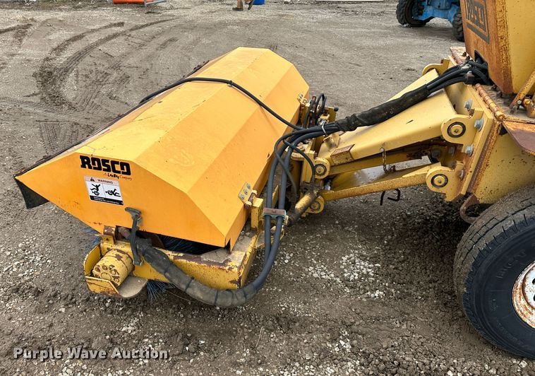 image for item LP9835 Rosco Challenger 2  broom