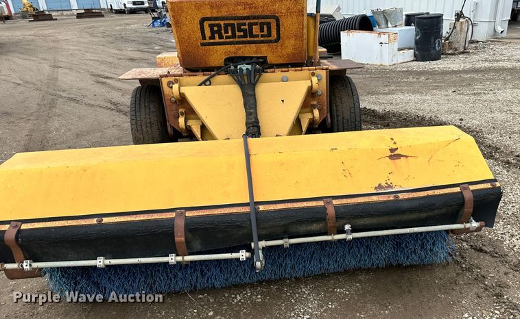 image for item LP9835 Rosco Challenger 2  broom