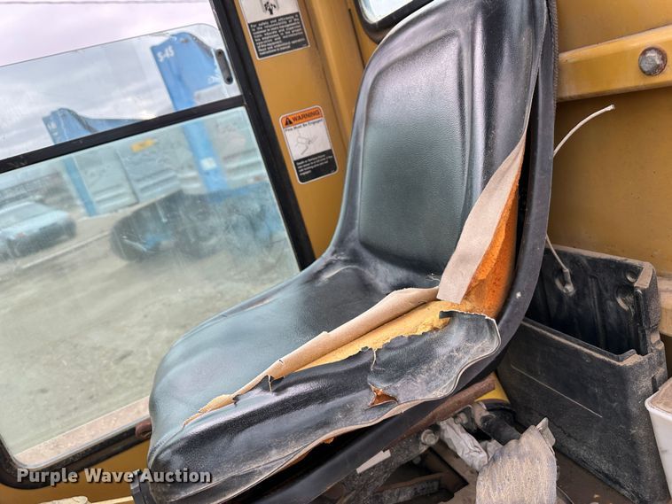 image for item LP9835 Rosco Challenger 2  broom