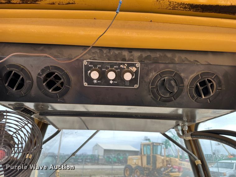 image for item LP9835 Rosco Challenger 2  broom