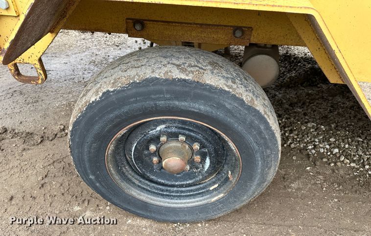 image for item LP9835 Rosco Challenger 2  broom