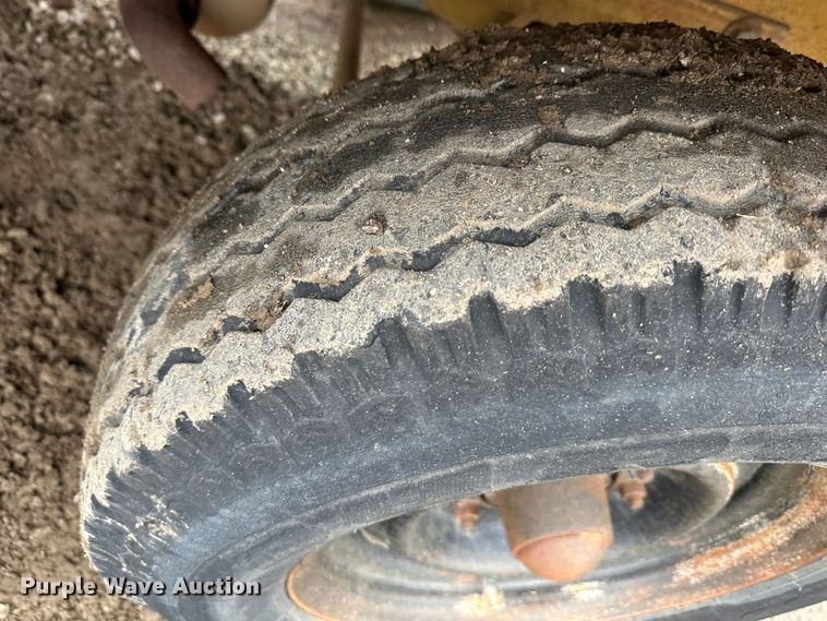 image for item LP9835 Rosco Challenger 2  broom