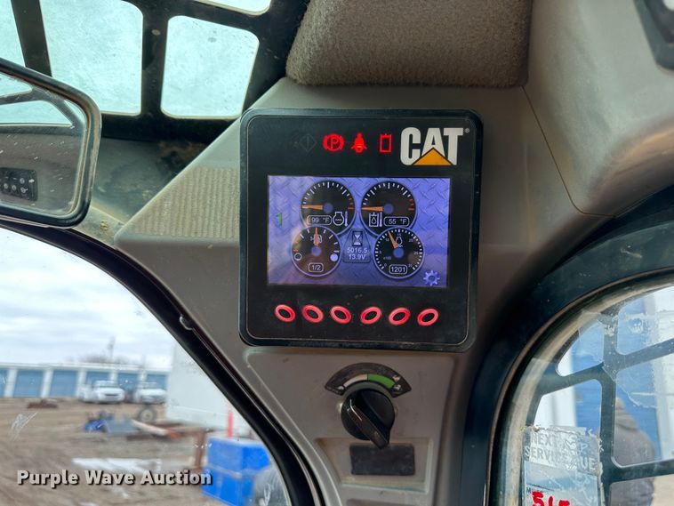 image for item LP9836 2016 Caterpillar 239D  tracked skid steer loader