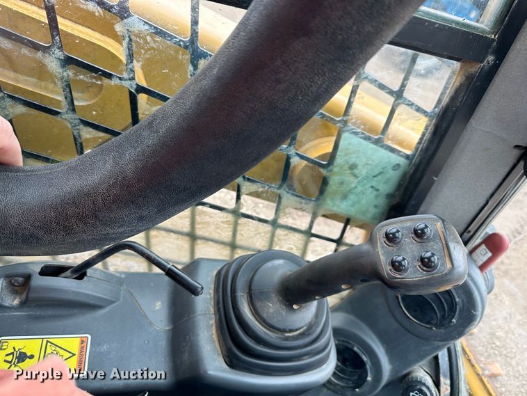 image for item LP9836 2016 Caterpillar 239D  tracked skid steer loader