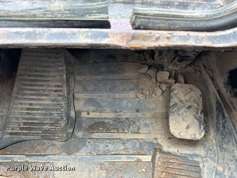 image for item LP9836 2016 Caterpillar 239D  tracked skid steer loader