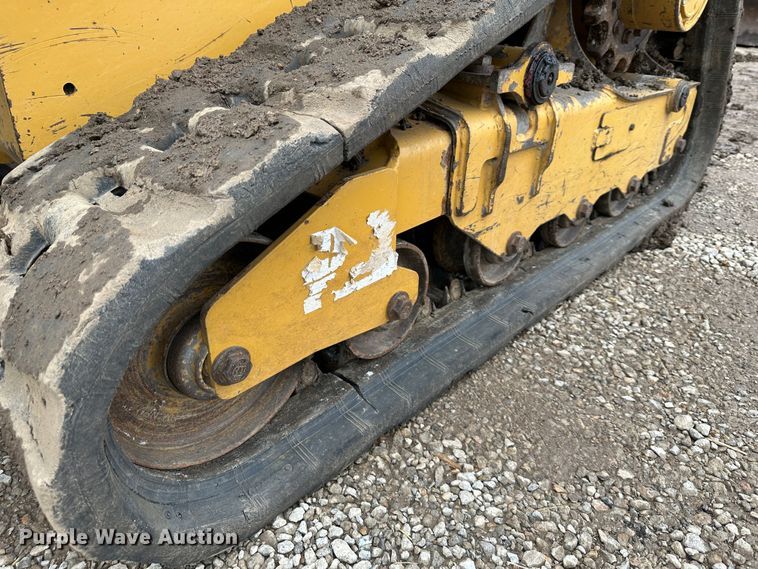 image for item LP9836 2016 Caterpillar 239D  tracked skid steer loader