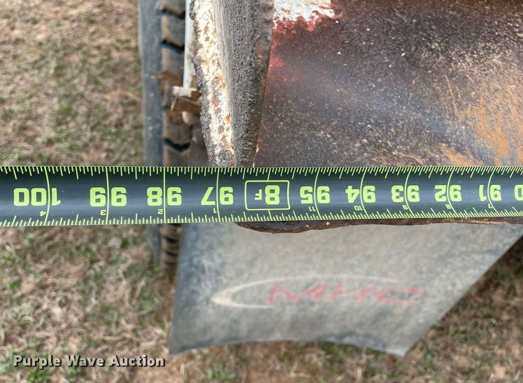 image for item LR9539 1999 International 9200  dump truck