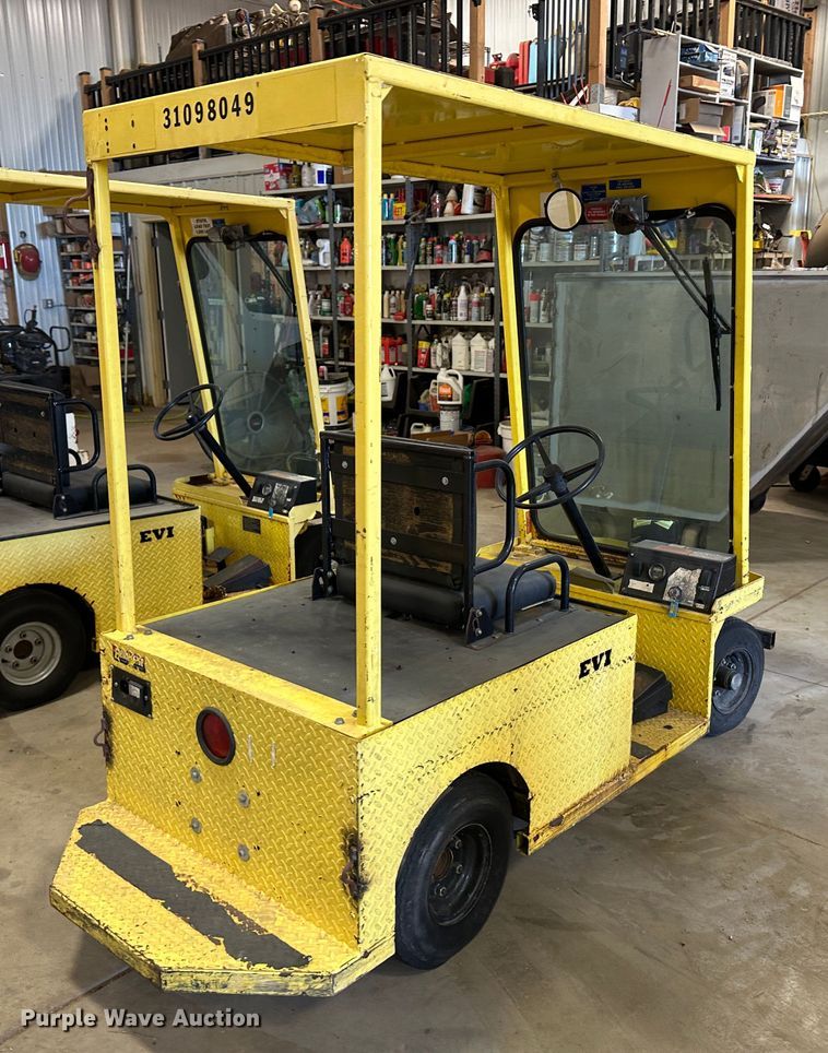 image for item LT9074 (2) EVI P436 utility carts