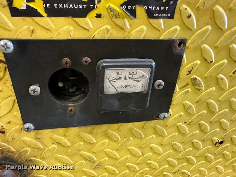 image for item LT9074 (2) EVI P436 utility carts