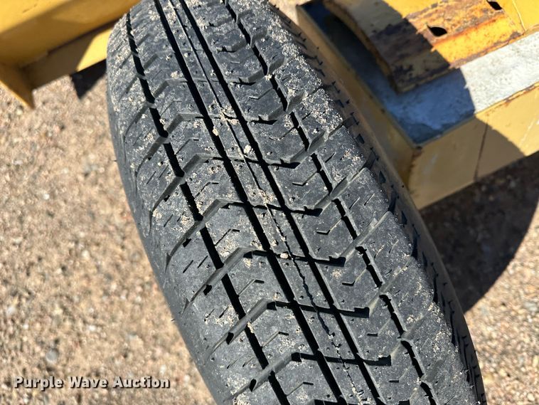 image for item LT9079 Brown  box blade