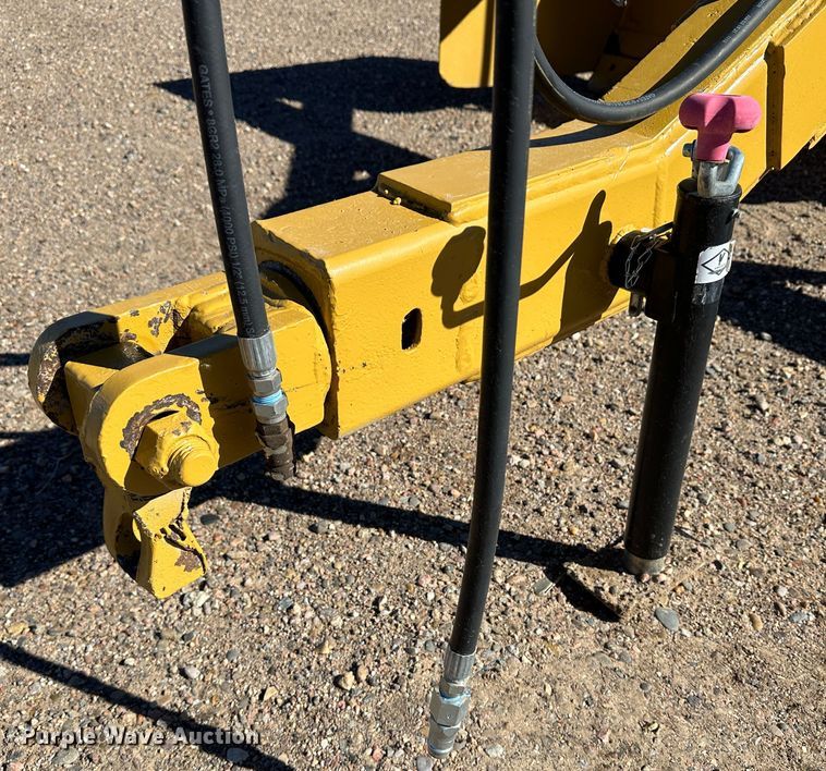 image for item LT9081 Holcomb  box blade