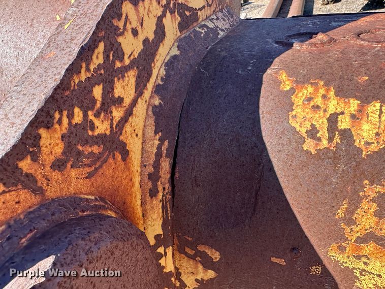 image for item LT9084 Excavator bucket